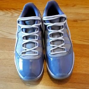 Jordan 11 low Cool Grey